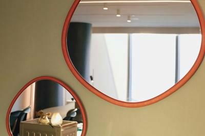 GUSA MIRROR ROUND