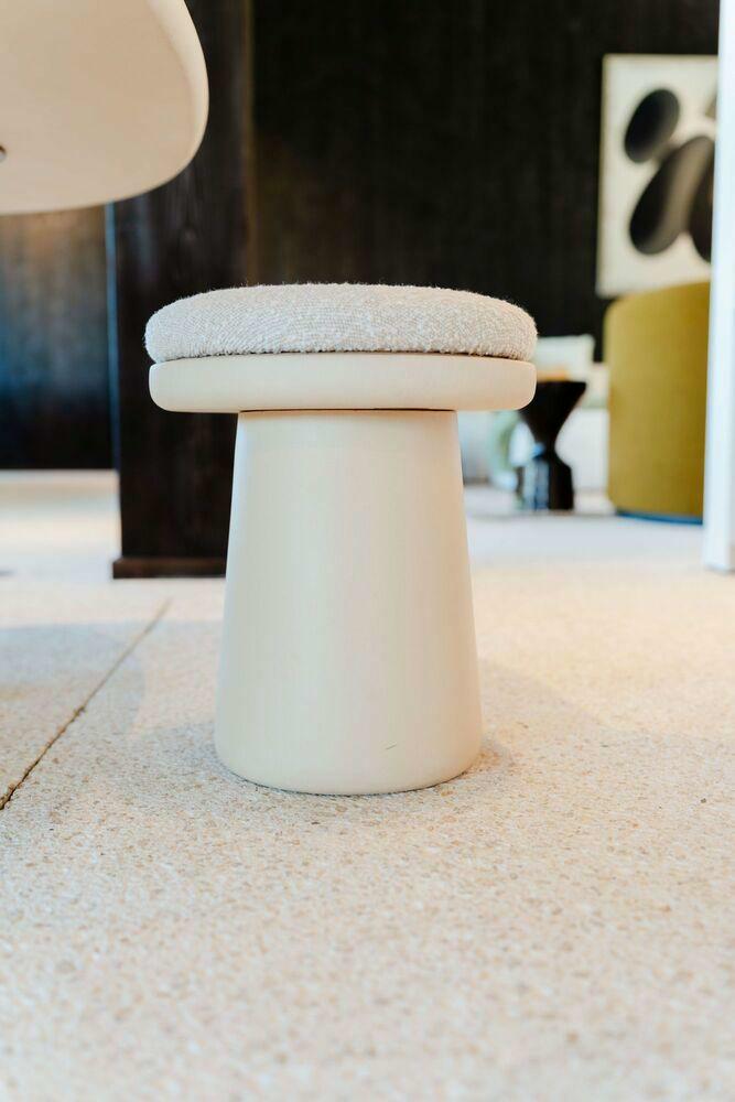 MAANA STOOL - LOW
