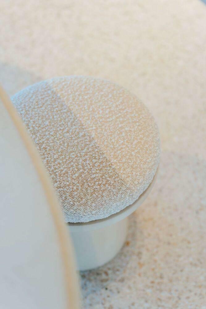 MAANA STOOL - LOW